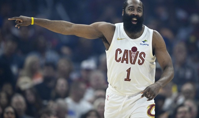 来骑士后时间减少&amp;效率提升！哈登本季场均23.6分8助&amp;命中率43.4%